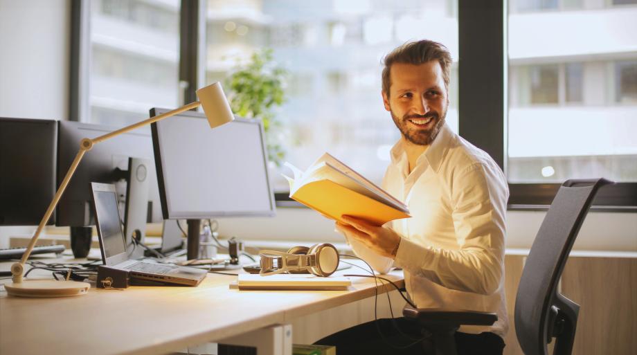 Office Manager : 7 conseils pour créer un espace de travail productif  